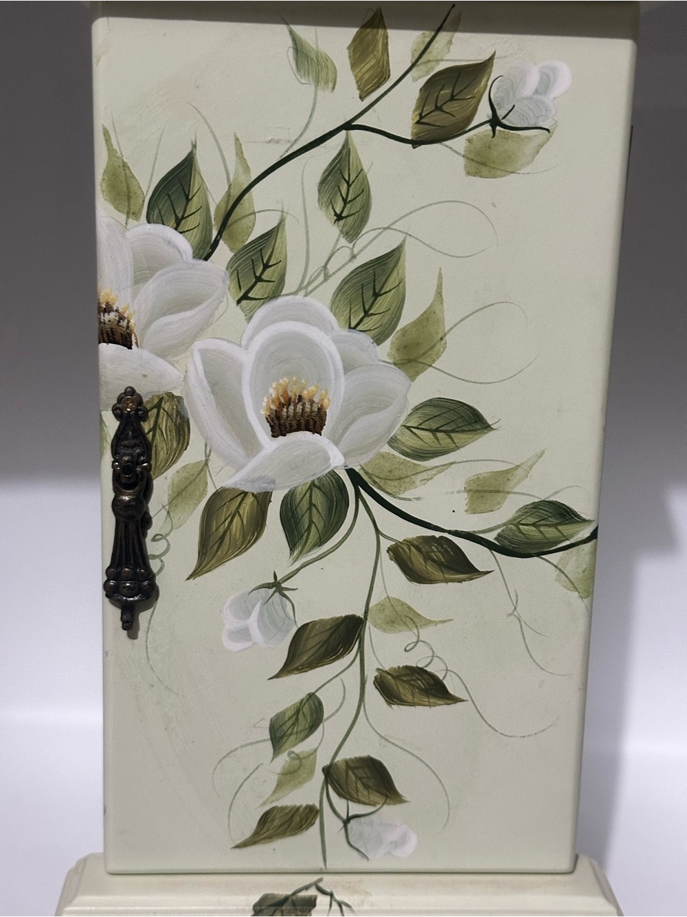 Hand-Painted Floral Jewelry Cabinet - Cream with Green Leaves - Picture 2 of 15